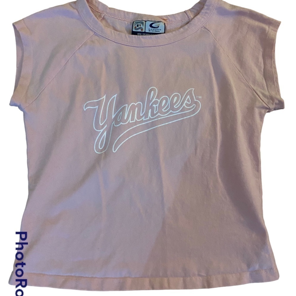 G-111 Sports by Carl Banks Cooperstown Collection Pink NLB Yankees T-Shirt